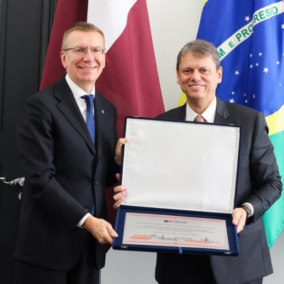 Tarcísio recebe presidente da Letônia no Palácio dos Bandeirantes