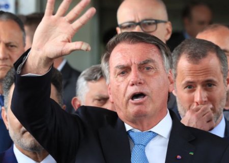 Moraes nega pedido para prender Bolsonaro