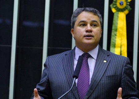 Governo volta a pedir adiamento da votação da LDO