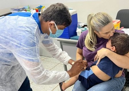 Dia D de Multivacinação: SES convoca famílias para atualizar caderneta